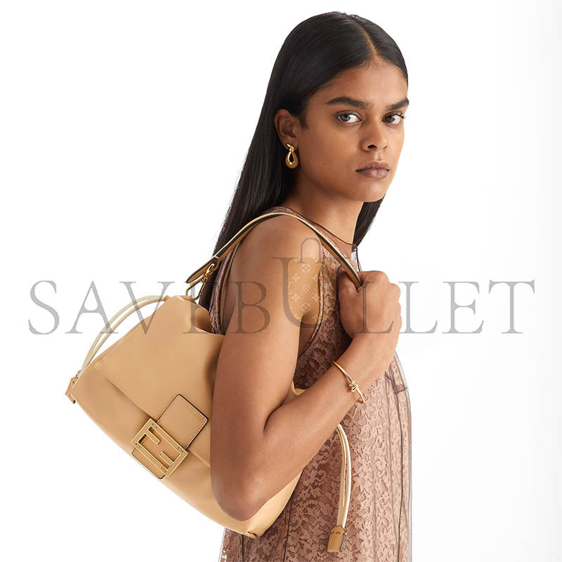 F**di mamma baguette medium 8br833aq0df0j2k (26.5*18*8.5cm)